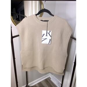 Mr. Mittens Crew Neck Knit Top size M/L
